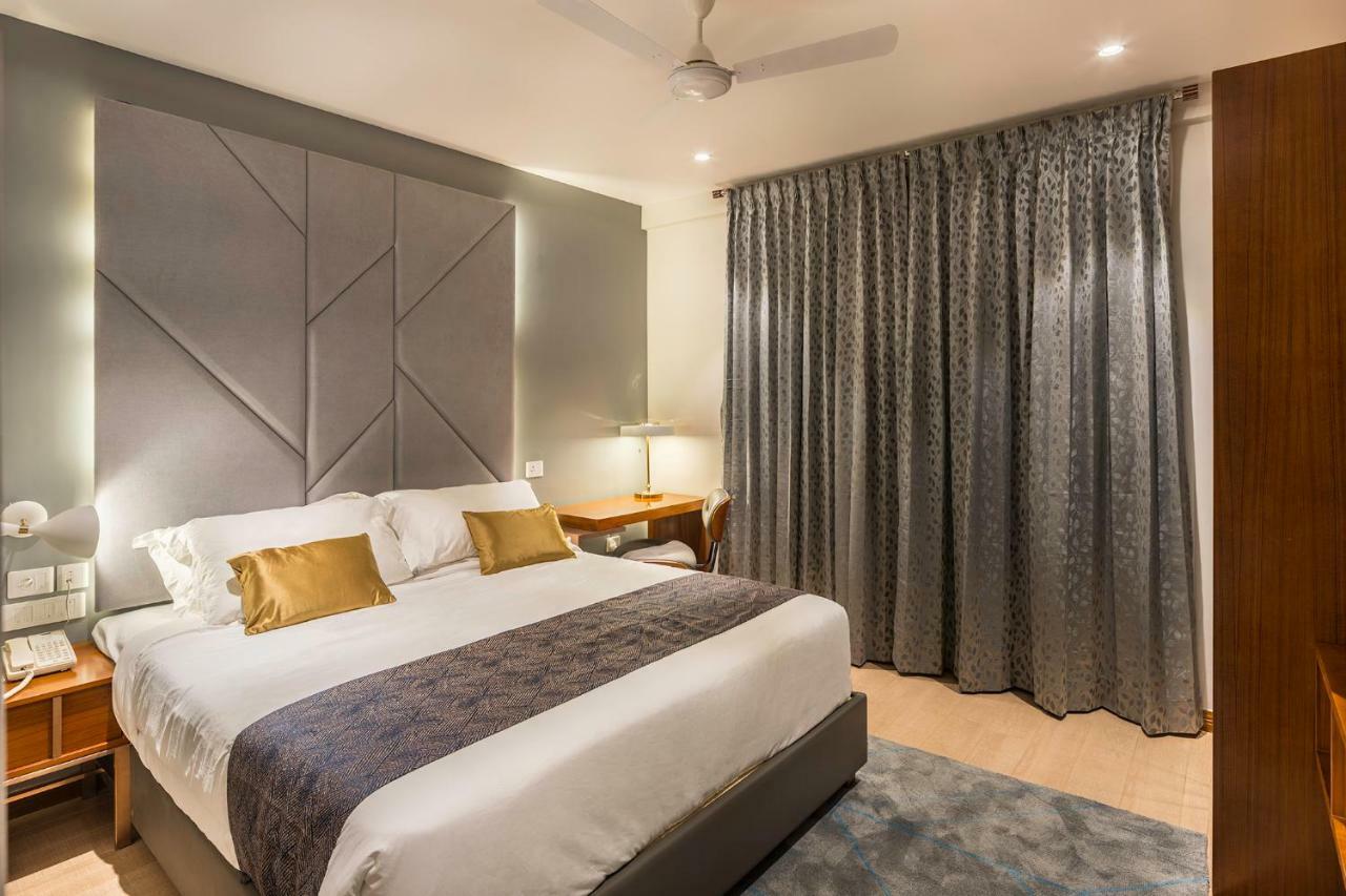 De Mandarin Hotel Bangalore Luaran gambar